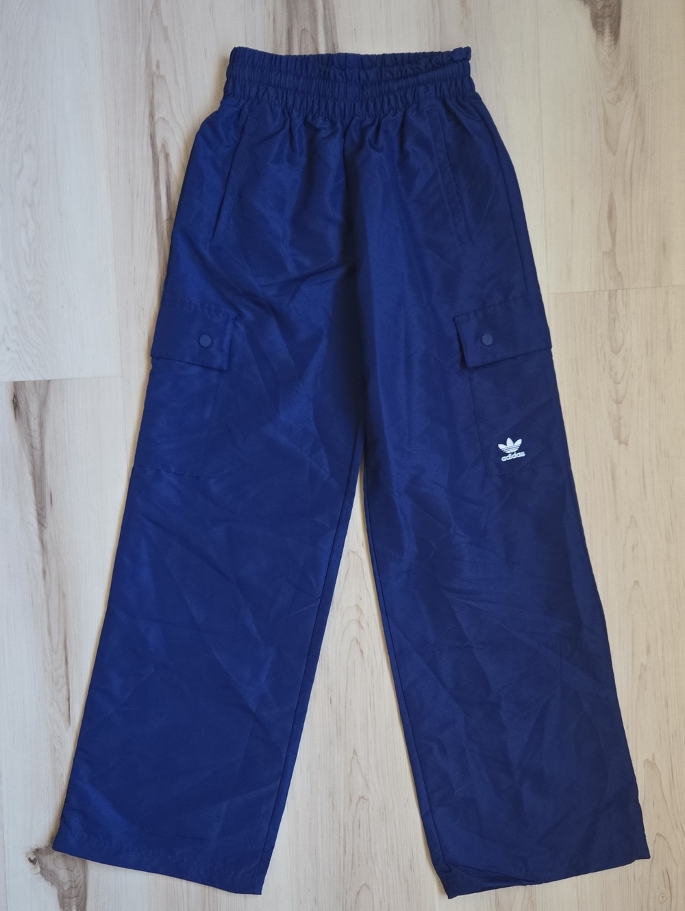 NWT adidas Women's Essentials Woven Cargo Pants, Dark Blue, Size XS (4-6)